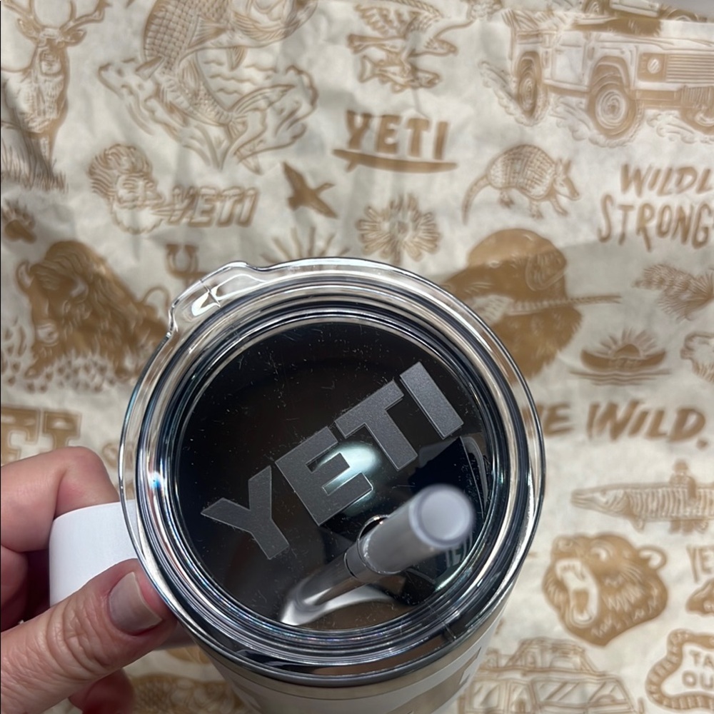 YETI 25oz Rambler Straw Mug, Silver Insulated Water Bottle with Handle - Picture 3 of 5